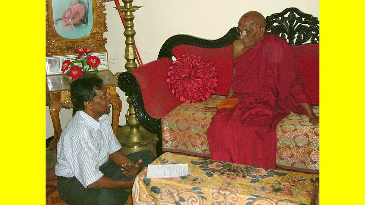 003.jpg - Shankara-Raamaniya Nikarya also learnt the practice of Transcendental Meditation. In this photo he is seated, with his teacher of Transcendental Meditation, Mr Kumal, who is going over a point regarding the technique.