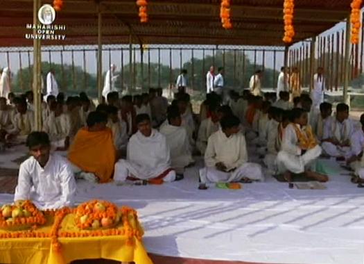 PunditsSam.Smarak.png - Maharishi Vedic Pundits offer recitation of the Vedas during the one year memorial ceremonies for Maharishi.
