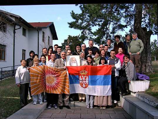 02-Group-5.jpg - Group photo of the practitioners of the Transcendental Mediation and Transcendental Meditation Sidhi Programme with the organizers of the weekend course.