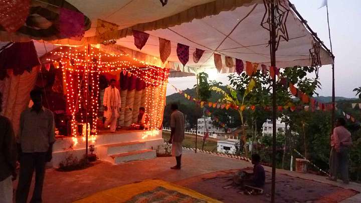 034.jpg - The traditional Navaratri celebrations have beautifully constructed ceremonial stages and decorations.