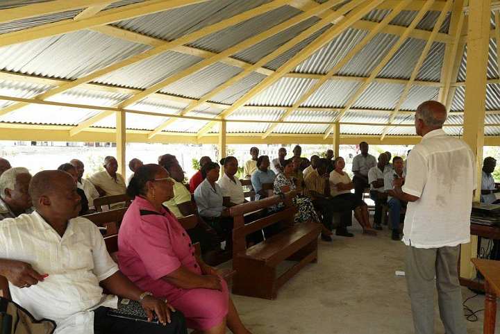 13-Guyana.jpg - Many people in Guyana have been inspired to gain the benefits of Maharishi's programmes through presentations such as this one.