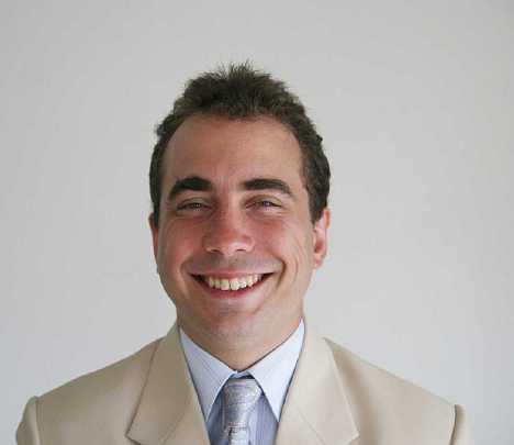 00a-Martin-Davy-.jpg - Martin Davy described the great fulfilment of working on these school projects and wants to encourage young people to attend the Teacher Training Courses for the Transcendental Meditation Programme.