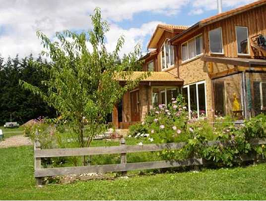 26-Country-home.jpg - Country home built according to Maharishi Sthapatya Veda.