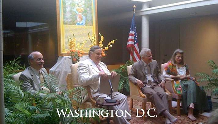 04-DC.jpg - Prime Minister Dr Morris with Raja Bob LoPinto, on left, Dr Jeffery Abramson, and Raj Rajeshwari Rona Abramson speaking to 150 people in Washington DC. Dr Morris captivated the audience with his discussion of his personal experience with Maharishi, with knowledge of Maharishi?s Vedic Science, and his discussion of the vital importance of peoples continued dedication to the Invincible America Assembly.