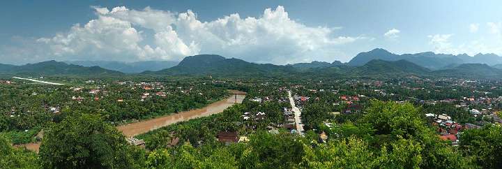 x-Lao-GFC-(16).jpg - The capital city of Laos in ancient times, Luang Prabang, is located centrally between Myanmar (Burma), Thailand, China and Northern Vietnam.