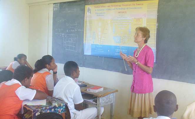 FIji_02.jpg - 19 January 2011Fiji: 'It has been a great satisfaction for the teachers to see the students growing in wisdom, serenity, and liveliness. We have also seen that they have become more mature, receptive to the knowledge, and focused,' Dr Marie Courvoisier said of the students practising the Transcendental Meditation Programme in the school.