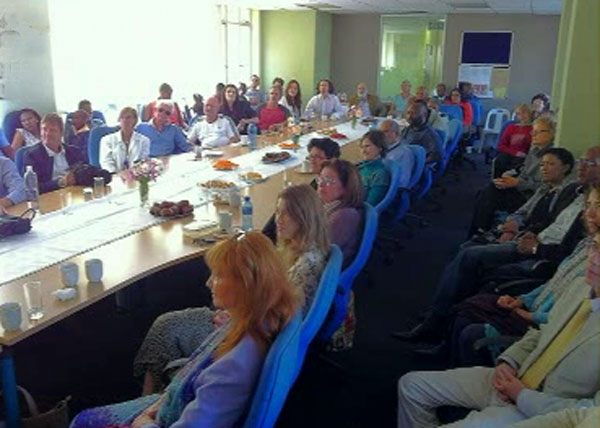 SAfricaLeadersMtg.jpg - Dr Morris met with South African leaders of the organization teaching Transcendental Meditation in Johannesburg. His news of events in the global organizations teaching Transcendental Meditation led on to a discussion of the group dynamics of consciousness and the practical application of aspects of the Vedas?the basic impulses of life at the most subtle level of creation.