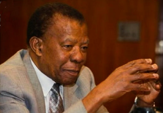BotswanaPresMasira.jpg - Tour delegates visited former President Masira of Botswana, who guided the country for 18 years. He has upheld the practice of the Transcendental Meditation programme for its benefits to individuals and society.