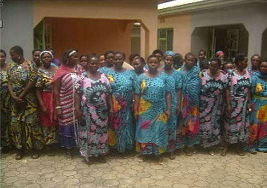 TanzaniaLadies.jpg - Dr Morris toured the cities of Arusha and Musoma of Tanzania where ladies groups practising Transcendental Meditation have a great desire to start consciousness-based girls schools. Government representatives have designated land for these schools and a city official said about these plans, ?Please know, the government here is behind you?.