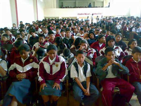 pacasmayo1-027.jpg - Students practising the Transcendental Meditation Programme in a school in Puno.