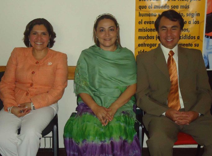 36_Columbia.jpg - 7 August 2012Dedicated teachers of Transcendental Meditation in Colombia. On the left is Senora Luz Marina Lascano, National DIrector of Maharishi's programmes in Colombia.