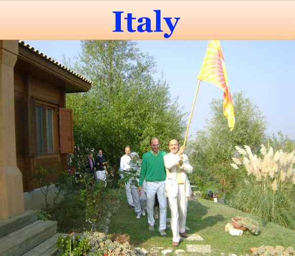 Italy1.jpg - Italy: Victory Day procession.