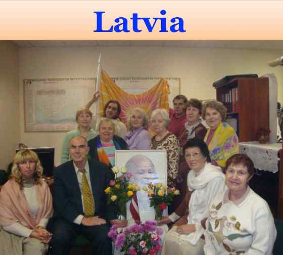 Laatvia.jpg - Latvia: Victory Day celebrants sent warm wishes with this photograph to their international leaders, Dr Michael Dillbeck and Dr Susie Dillbeck.