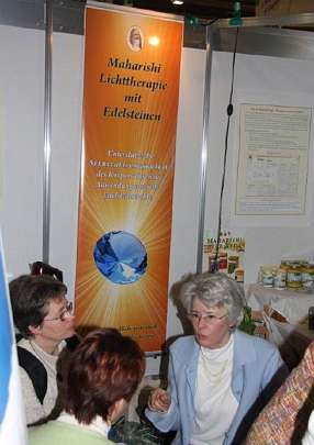 11_German_04.jpg - Christiane Schuhmann, trained therapist for Maharishi Light Therapy with Gems has given 150 MLG treatments since November in Frankfurt, Darmstadt, and Erfurt. 