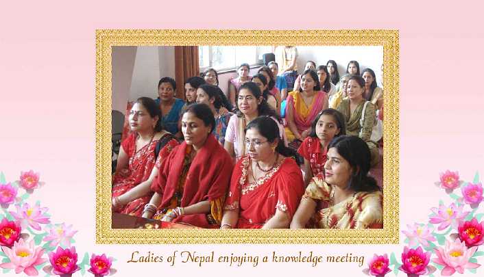 12_Nepal_03.jpg - Nepal: A blissful knowledge meeting hosted by the Global Mother Divine Organization in Katmandu.