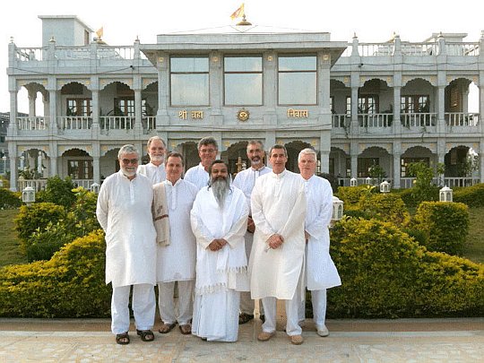 DelegationBhopal.jpg - Tour members took a six hour train ride from the Brahmasthan of India to the administrative centre in Bhopal, Madya Pradesh, India. They were warmly welcomed by Dr Girish Varma.