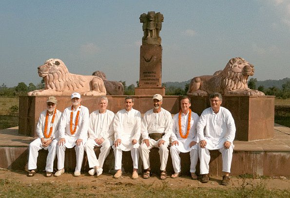 DelegationRHarrisBrahmasthan.jpg - The delegation from Canada was graciously hosted at the Brahmasthan of India by Raja Harris. Left to right: Don Arney, Dr. Neil Paterson, Dr. Gregg Wilson, Raja Harris, Brad Cooke, Raja Paul, Mark McCooey.