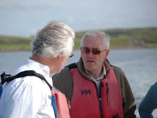 07-RT-and-Bernard-McKeon.jpg - Raja Tom Stanley and Bernard McKeon discus plans for the Maharishi Island of World Peace.