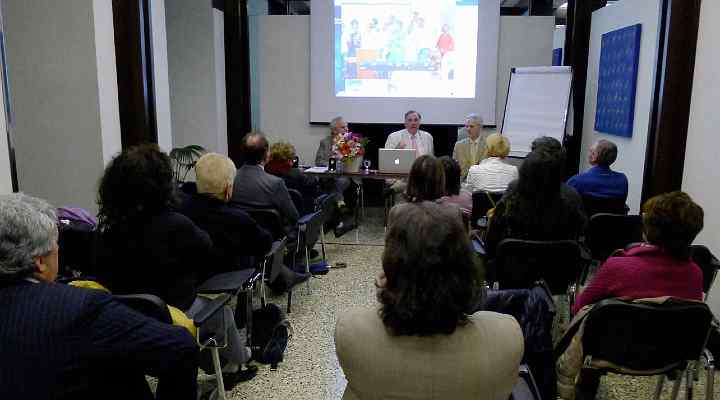 Italy-402.jpg - In Rome Dr Morris meets with the local practitioners of Transcendental Meditation.