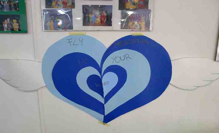 Italy-122.jpg - A poster made by Italian middle school students shows how much they appreciate their practise of Transcendental Meditation.