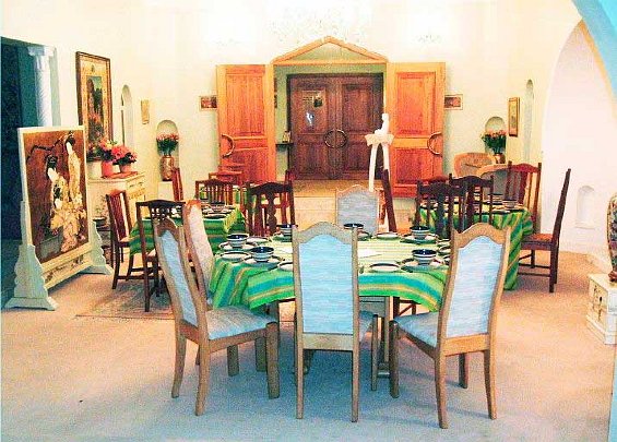 07.jpg - Interior dining area of the Maharishi Invincibility Centre in Johannesburg, South Africa, which is built according to the principles of Maharishi Sthapatya Veda.
