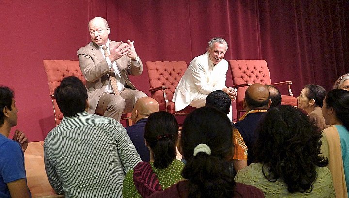 SF7.jpg - After the talks many from the audience had questions for both Dr Nader and Dr Hagelin on Maharishi Vedic Science and the scientific insights their talks brought to light.