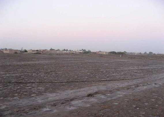 Pakistan-5-TM-model-village.jpg - Outside of the capital of Pakistan, Karachi, is a village with 225 practitioners of Transcendental Meditation and 25 Yogic Flyers. At least 50 meditate together daily, and through the inspiration of Dr Kumar, interest is growing to establish invincibility assemblies and more Ideal Villages to create coherence and harmony in national consciousness.