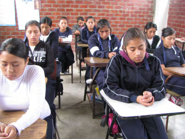Peru8.jpg - A class later in the day begins with the afternoon practice of Transcendental Meditation.