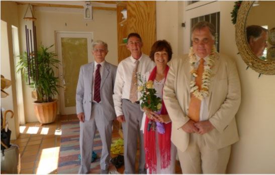 CapeTown06.jpg - At the home of Liz and Barry Welch, which is also a Centre for Transcendental Meditation, Dr Morris enjoyed a tour of the home and gardens.