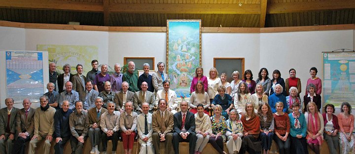 34-Total-Knowledge.jpg - Dr Warburton recently gave a course entitled the Total Knowledge Course in Skelmersdale. He was deeply involved with Maharishi in developing the core curriculum of Maharishi European University from 2004 to 2007. The course delineates in an elaborate and systematic manner total knowledge?covering topics such as Veda and the human physiology, the emergence of consciousness from the whole universe,  and the unification of creation.